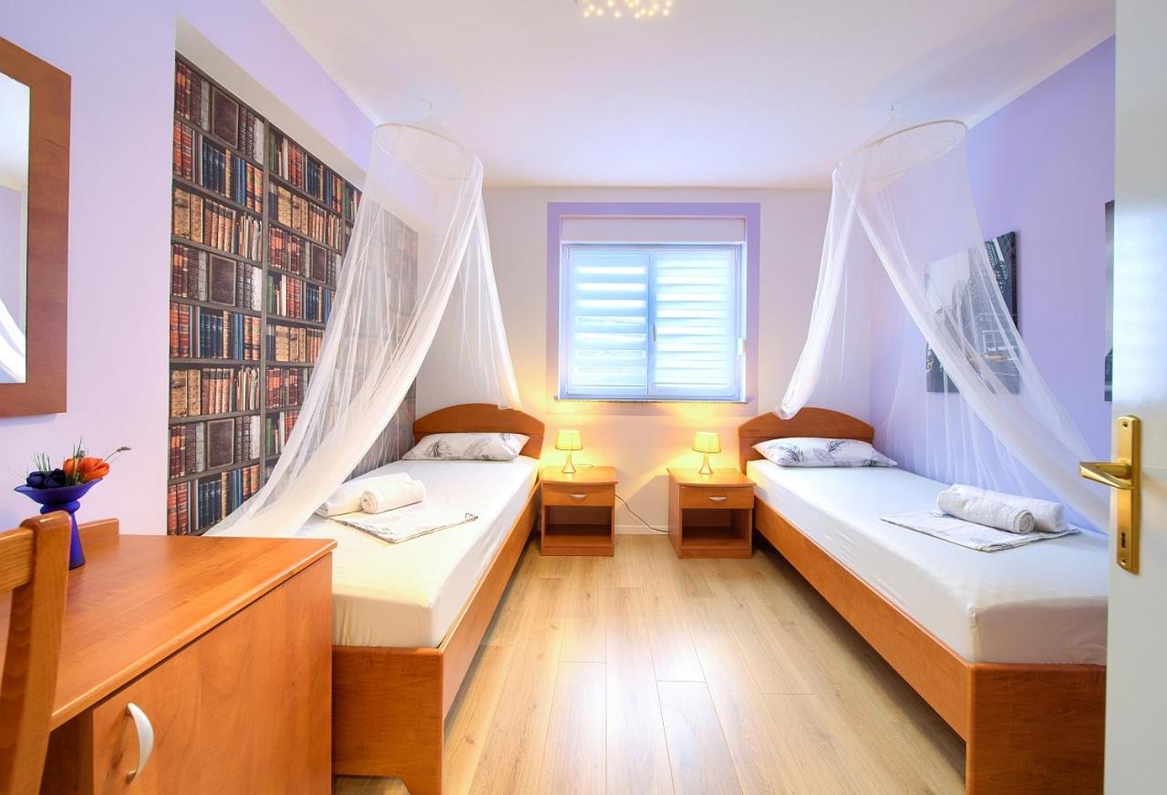 Apartman Bor Krk คิร์ก ภายนอก รูปภาพ