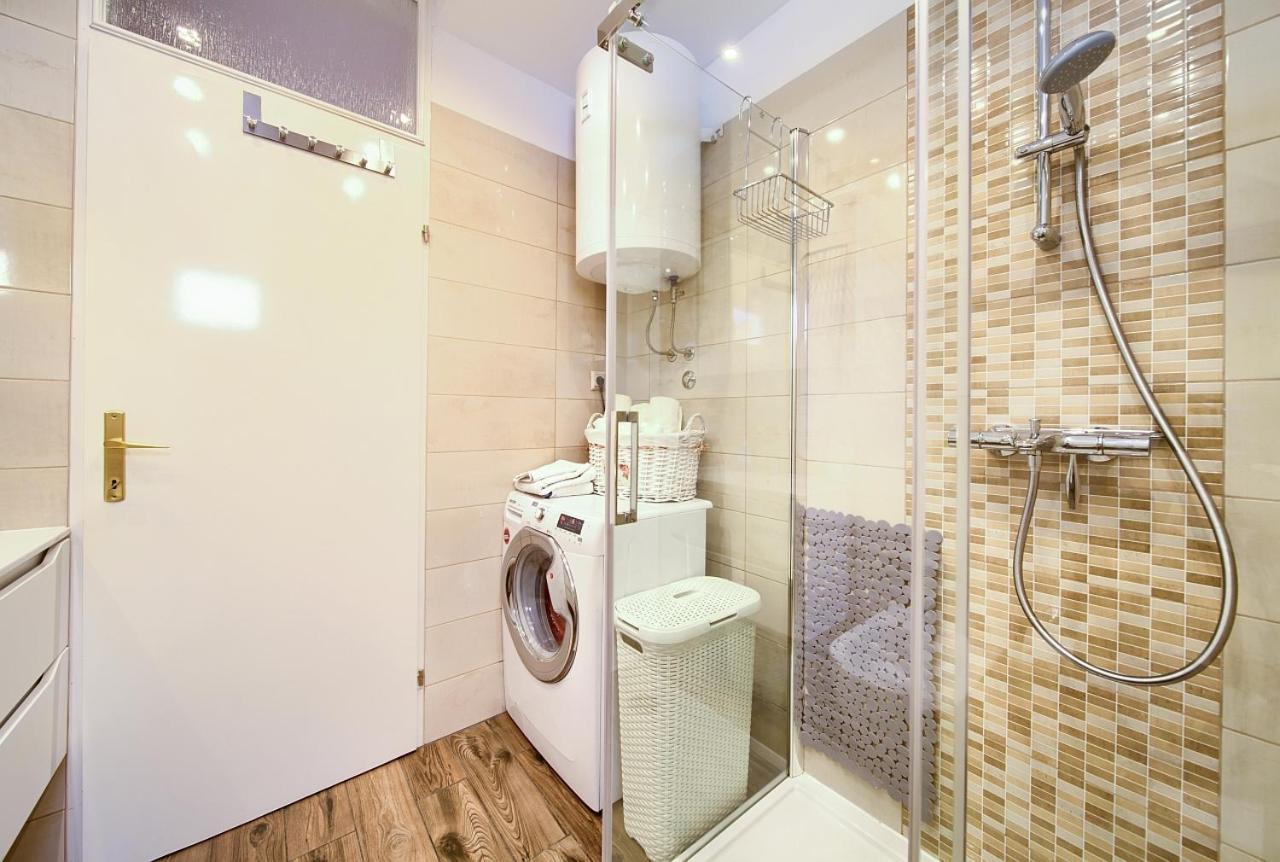 Apartman Bor Krk คิร์ก ภายนอก รูปภาพ